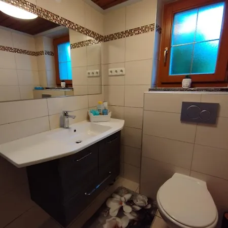 Panoramablick Line 度假居 *